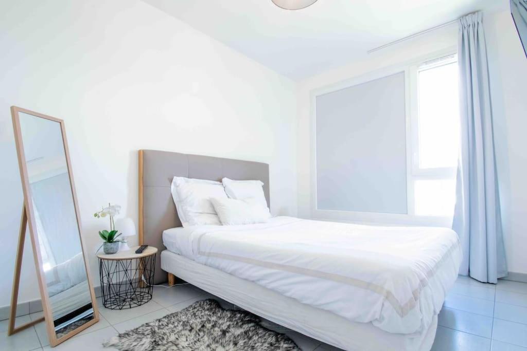 Apartament Le Tony Garnier Check In H24 Wifi Lyon Zewnętrze zdjęcie